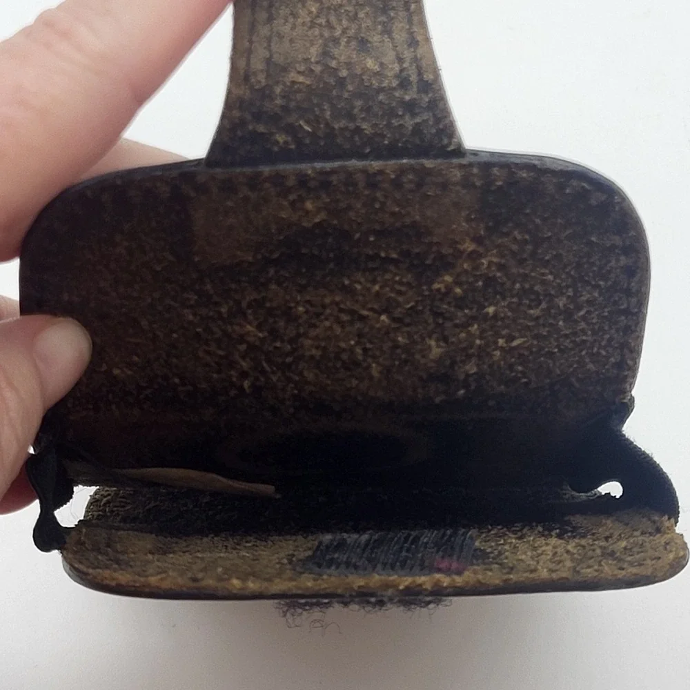 Western Black Leather Phone Holster With Basketweave Pattern And Swivel Clip - Picture 6 of 14